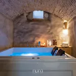 Castello & *
