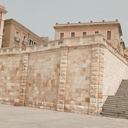 Castello & Apartamento Cagliari