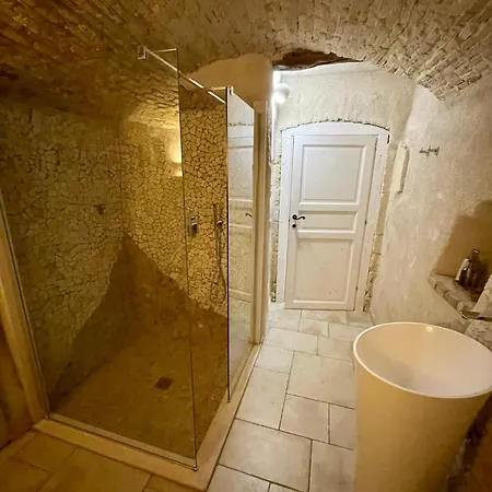 Castello In Center Apartment *
