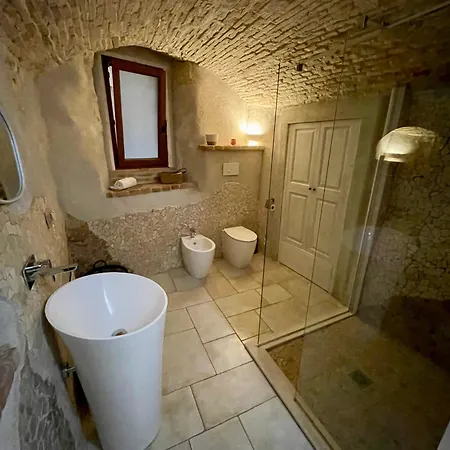 Castello & * קליארי