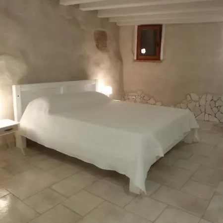 Castello & קליארי